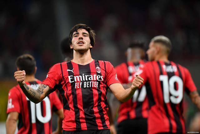 四战亚沙终成旗手 沈萍：三亚是我运动生涯的“完美节点”