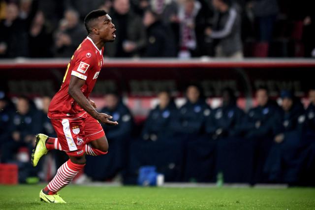 崔永熙登场4分钟贡献5分 2记高难进球点燃全场