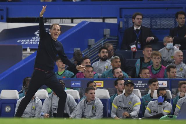 李炎哲22+10新疆加时胜广厦 胡金秋22+12