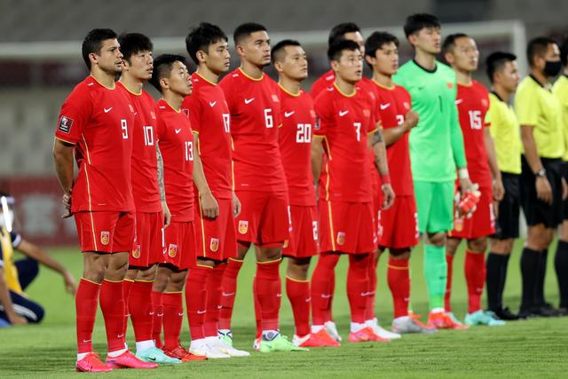 欧冠-普利希奇角球直接破门 AC米兰3-1布鲁日