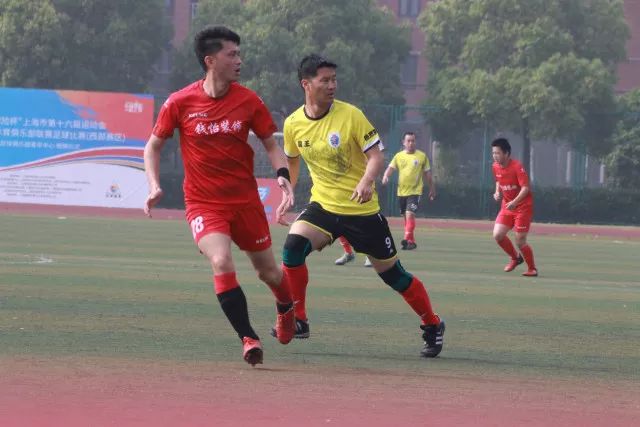 湖人官宣正式签下丁威迪 后者为科比少拿400万