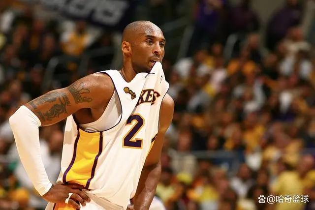 罗马诺：曼联支持奥纳纳&对他有信心