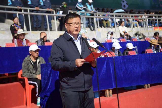 2026北京亦庄人形机器人半程马拉松举行排位赛